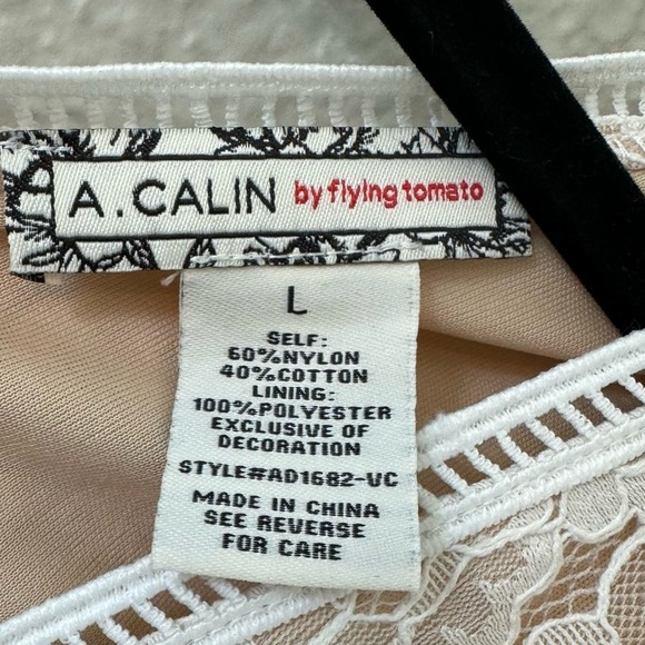 Flying Tomato White & Cream Lace Sheath Dress Size Large - Picture 6 of 7